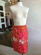 Load image into Gallery viewer, EMILIO PUCCI Hot Pink Floral Skirt | 10 - Labels Luxury
