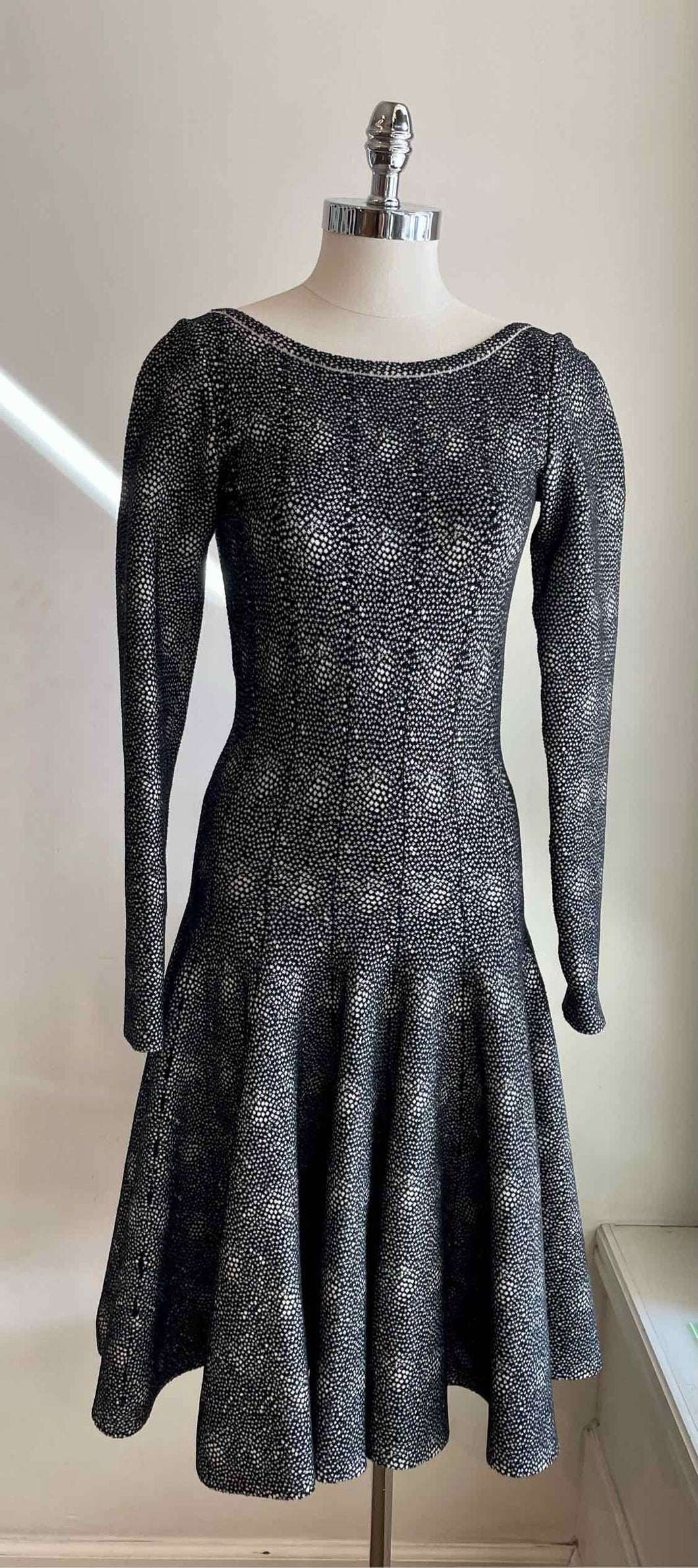ALAIA Size 4 Black & White Wool Blend Dots Dress