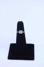 Load image into Gallery viewer, Fine Jewelry White Gold Ring

