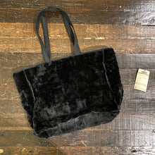 Load image into Gallery viewer, FENDI Vintage Tote - Labels Luxury
