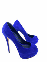 Load image into Gallery viewer, GIUSEPPE ZANOTTI Size 9 Violet Suede Solid Pumps
