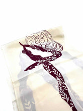 Load image into Gallery viewer, PHYLLIS MORRIS Cream, Brown Rectangle Scarf
