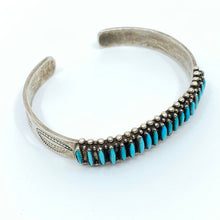 Load image into Gallery viewer, ZUNI Turquoise Bracelet - Labels Luxury
