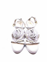 Load image into Gallery viewer, GIUSEPPE ZANOTTI Size 9.5 Ivory Leather Sandals
