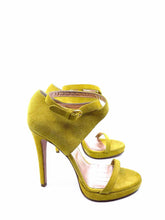 Load image into Gallery viewer, VIKTOR &amp; ROLF Size 8 Yellow Suede Sandals
