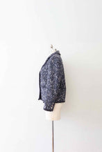 Load image into Gallery viewer, CHANEL Size 6 Navy &amp; White Blazer
