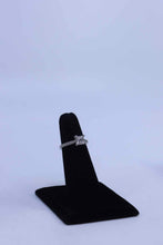 Load image into Gallery viewer, Fine Jewelry White Gold Ring
