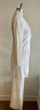 Load image into Gallery viewer, EMPORIO ARMANI Size 6 Cream Pants Suit
