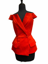 Load image into Gallery viewer, CHRISTIAN DIOR  Red Sleeveless Top | 6
