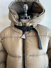Load image into Gallery viewer, MONCLER Puffer Size M Beige Solid Jacket
