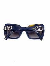 Load image into Gallery viewer, VALENTINO Brown Print Sunglasses
