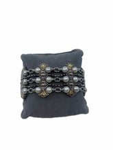 Load image into Gallery viewer, KONSTANTINO Pearl Classics Collection 18k
