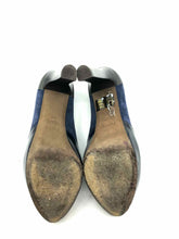 Load image into Gallery viewer, FENDI Leather and Suede Pumps | 8 - Labels Luxury
