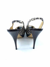 Load image into Gallery viewer, OSCAR DE LA RENTA Snakeskin Pumps | 9.5 - Labels Luxury
