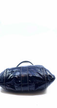 Load image into Gallery viewer, GUCCI Black Handbag
