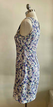 Load image into Gallery viewer, DOLCE &amp; GABBANA Size S Lavender Flowers Dress
