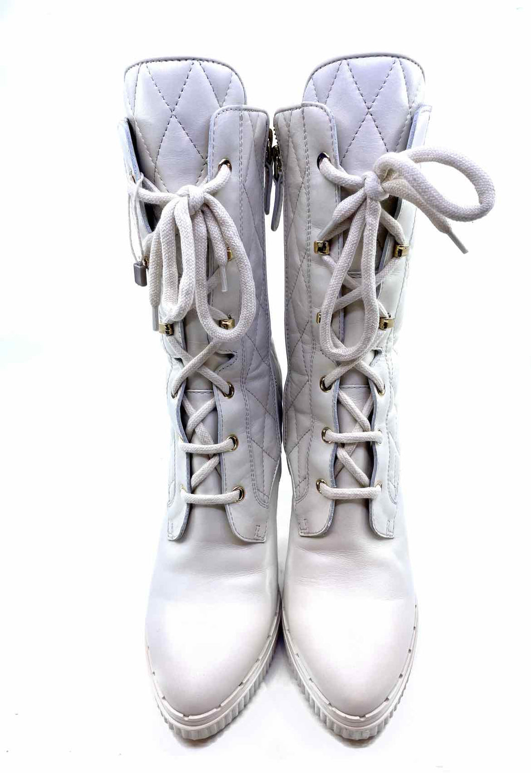 TOD'S Size 6 White Leather Tall Boot